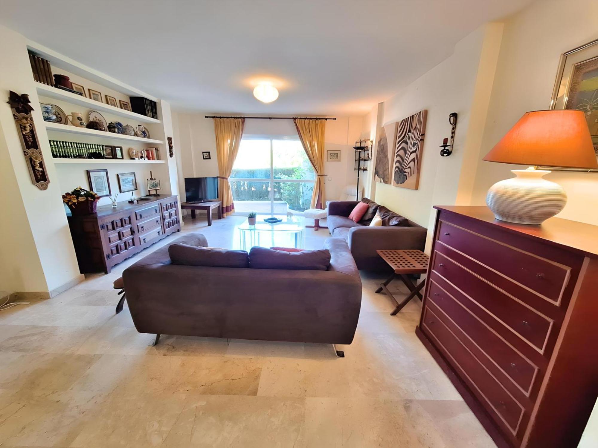 Gorgeous 2Br Apt. W/ Mountain View Puerto Banus Marbella Quarto foto